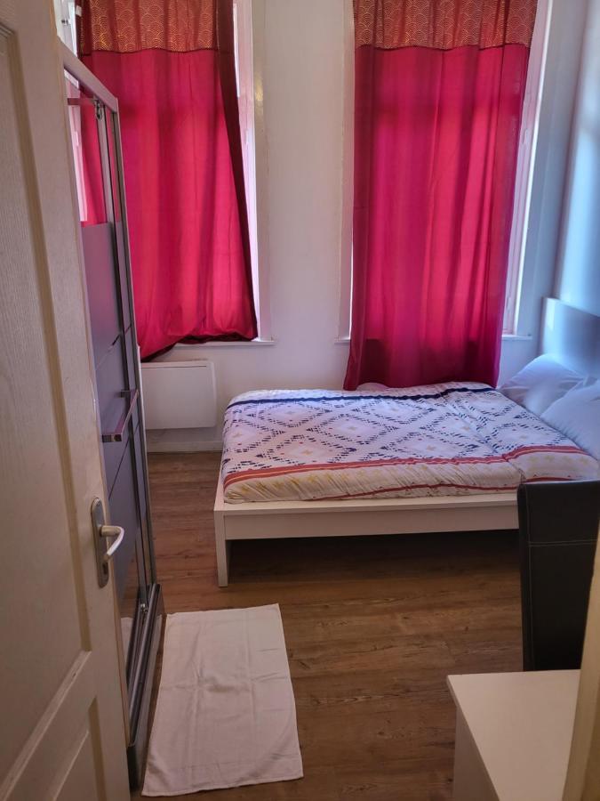 Calme Studio Saint-Omer  Zewnętrze zdjęcie